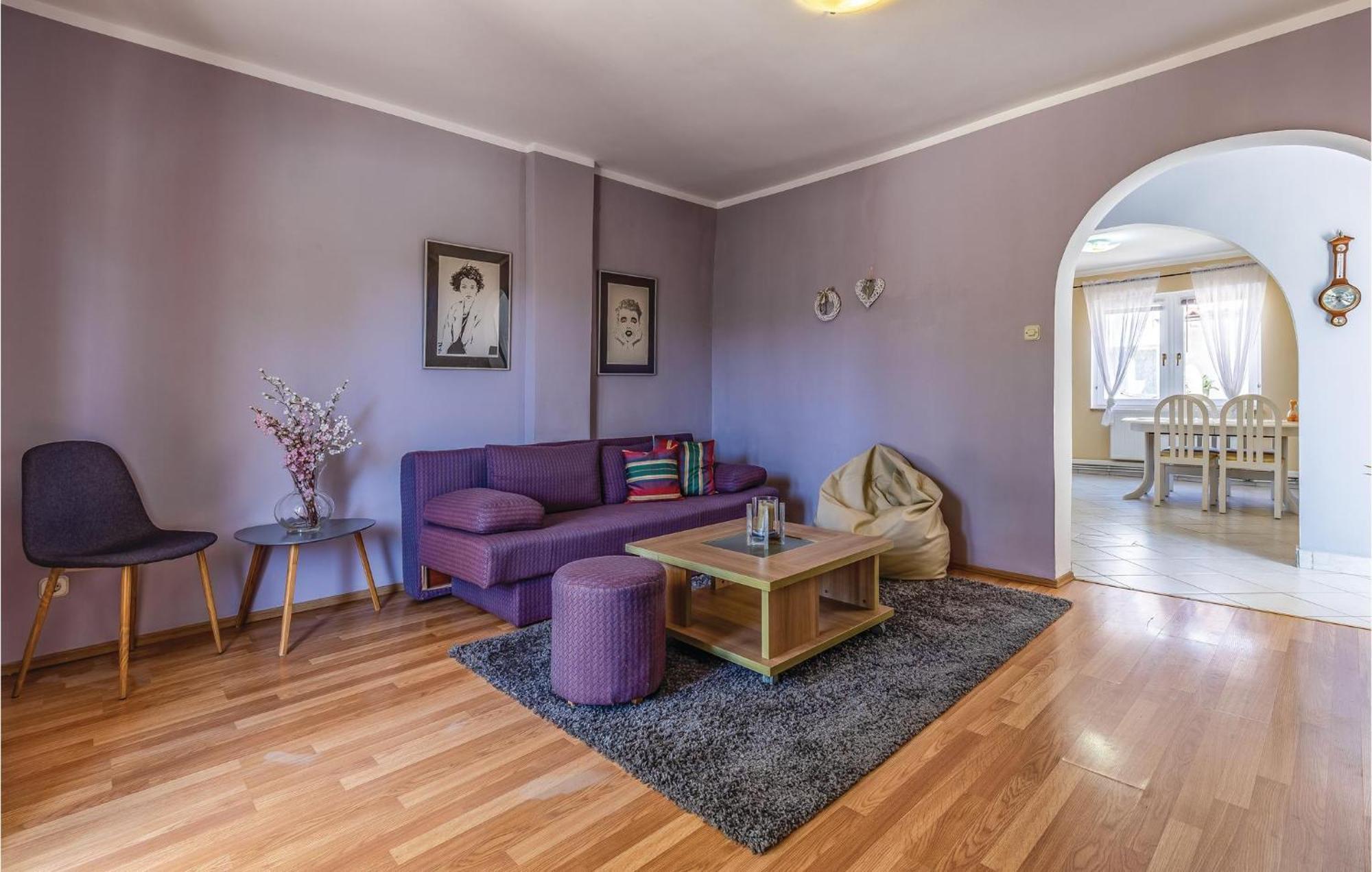 Gorgeous Apartment In Pula With Kitchen 外观 照片